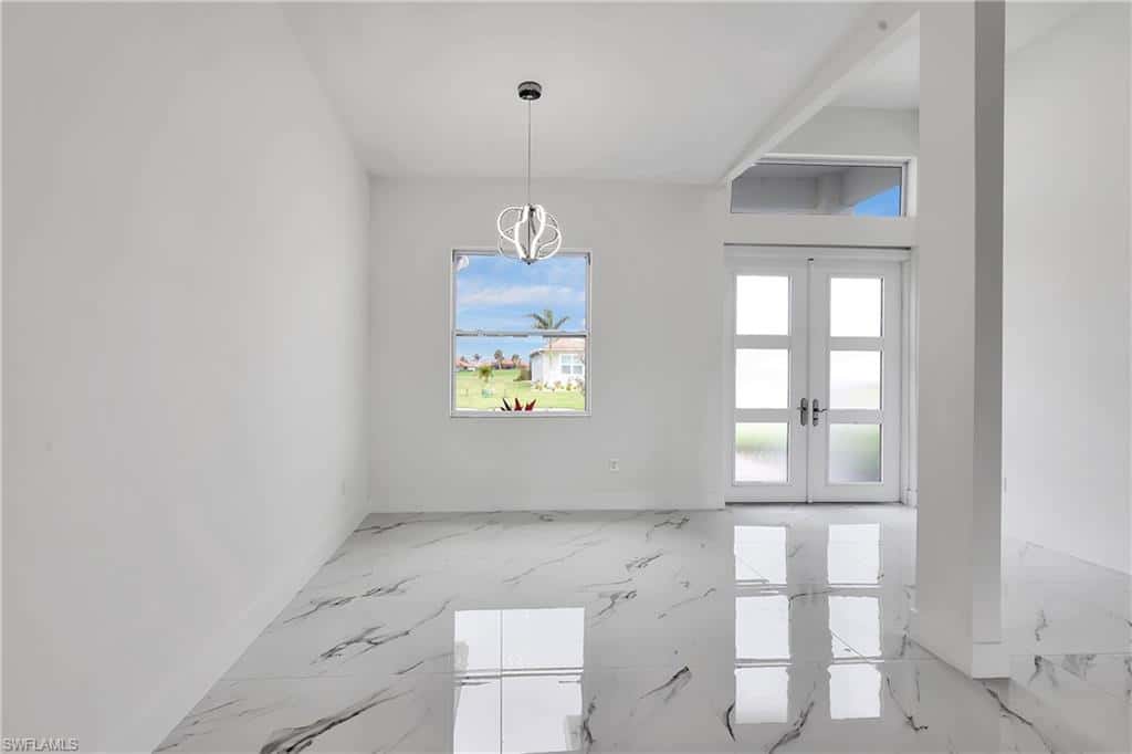 18716 Ensenada Dr, Naples, photo 10