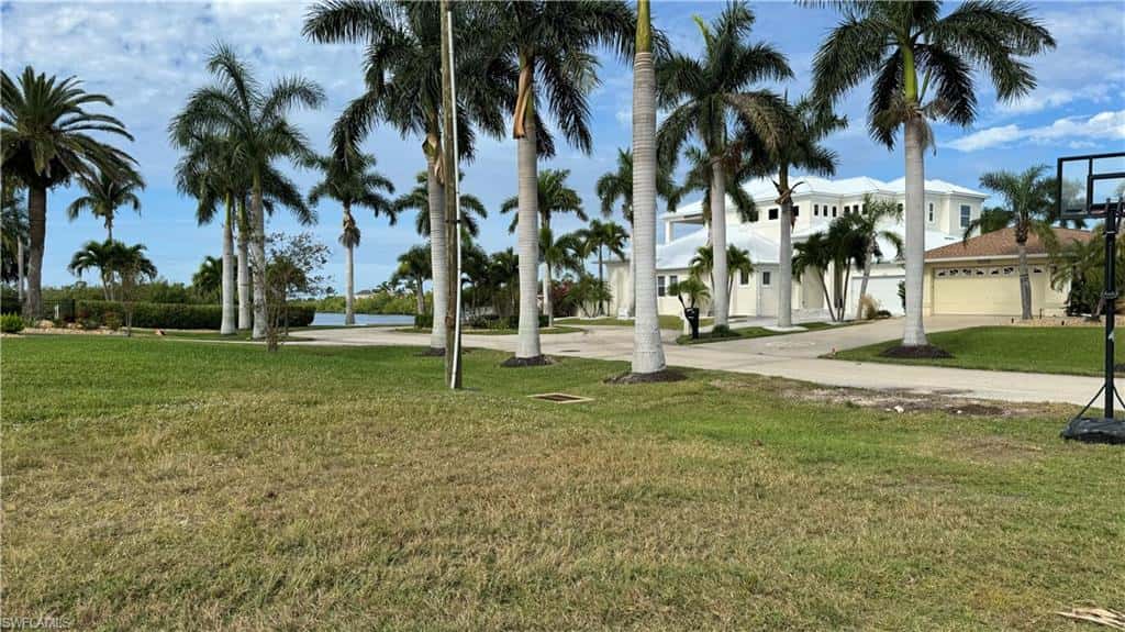 2824 42nd Ln, Cape Coral, photo 6