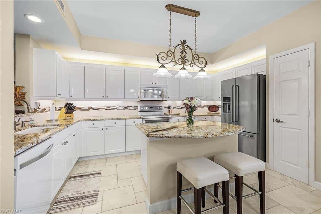 14250 Royal Harbour Ct #817, Fort Myers, photo 11