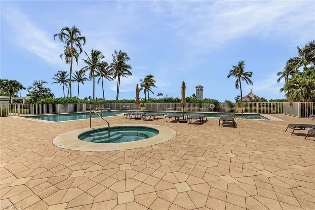 14250 Royal Harbour Ct #817, Fort Myers, photo 8