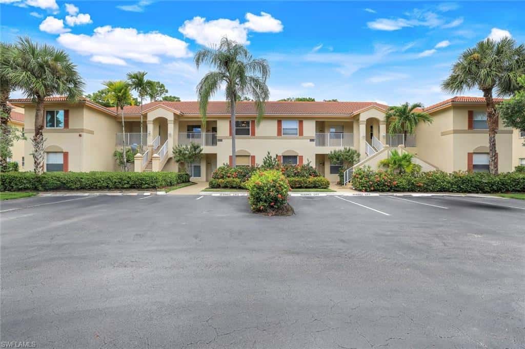 6635 Huntington Lakes Cir #202, Naples, photo 32