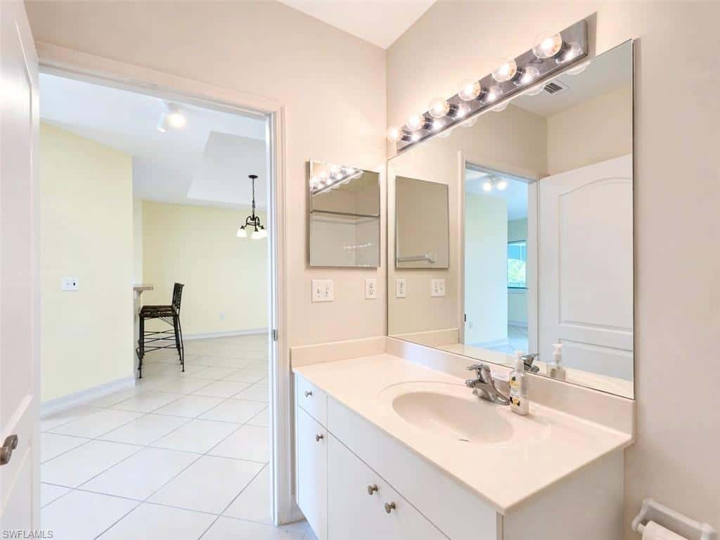 7811 Regal Heron Cir #302, Naples, photo 21