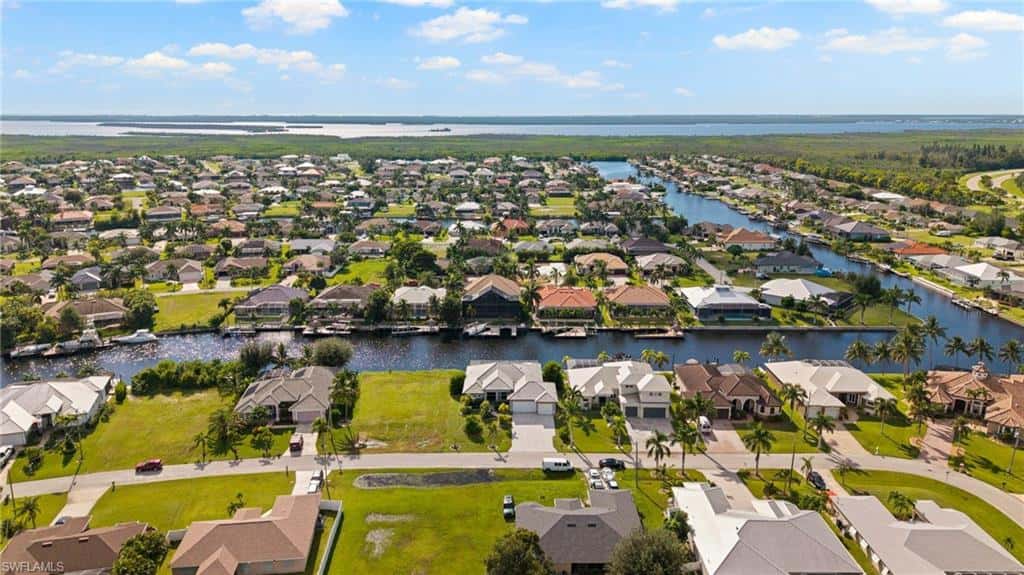 2532 26th Pl, Cape Coral, photo 32