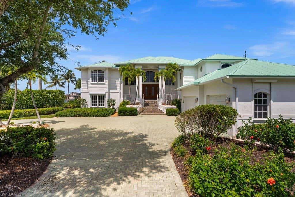 371 Bayside Ave, Naples, photo 37