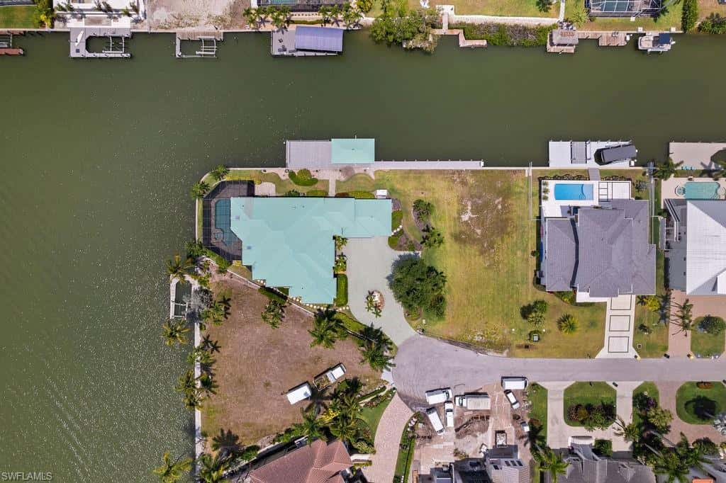 371 Bayside Ave, Naples, photo 35