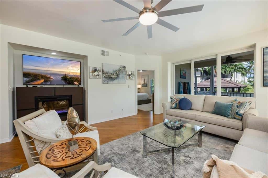 545 11th Ave #104, Naples, photo 6