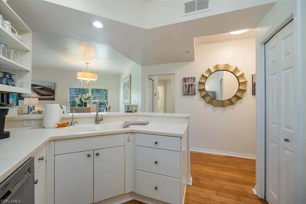 545 11th Ave #104, Naples, photo 9