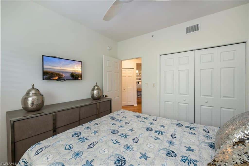 545 11th Ave #104, Naples, photo 31