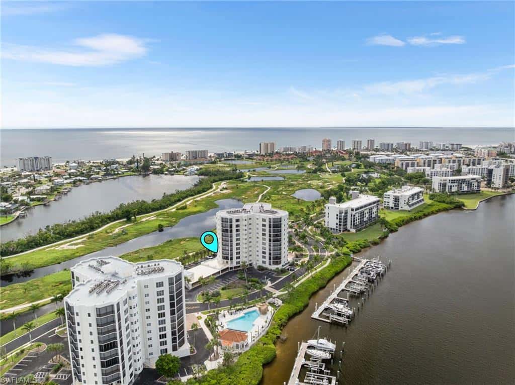4198 Bay Beach Ln #126, Fort Myers Beach, photo 5