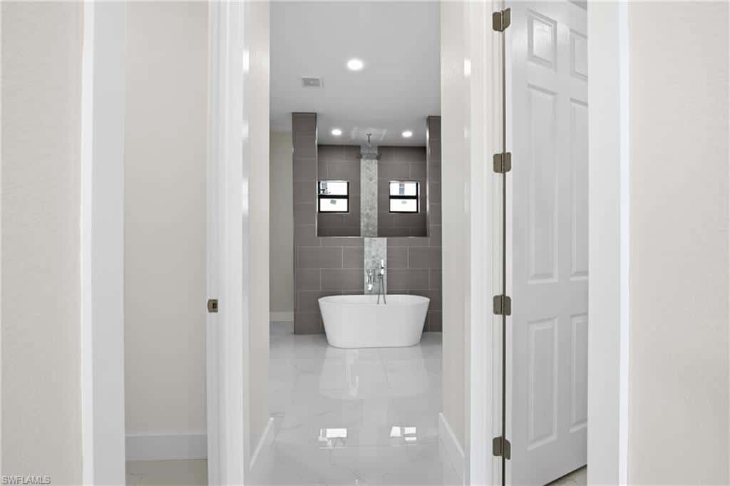 2100 21st St, Cape Coral, photo 11