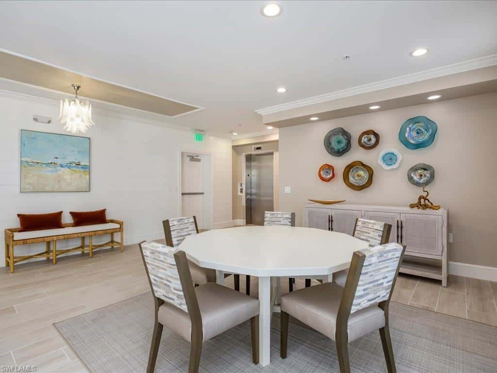 9566 Gulf Shore Dr #102, Naples, photo 33