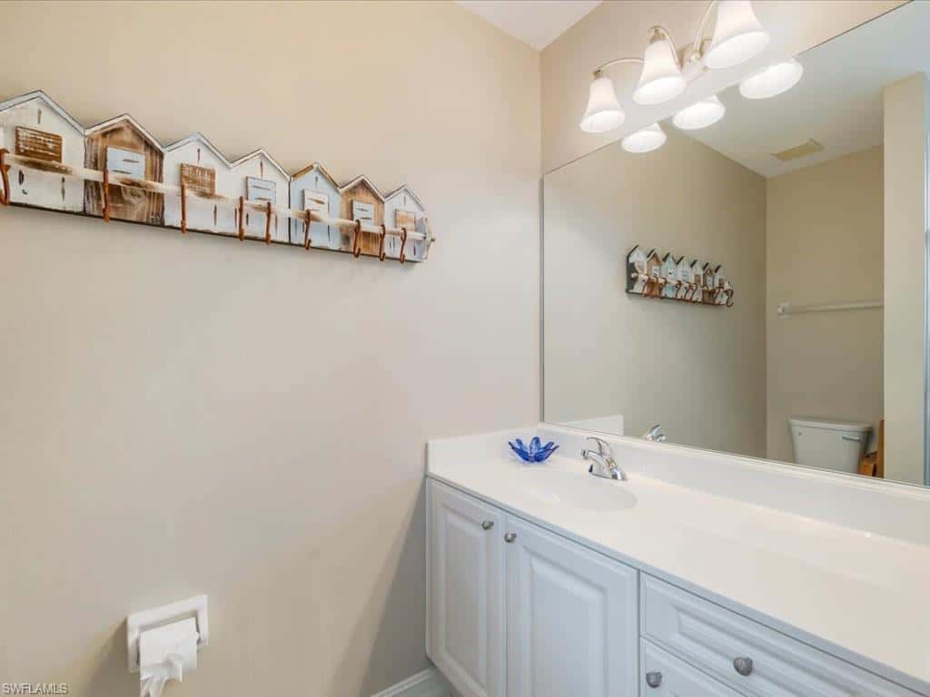 9566 Gulf Shore Dr #102, Naples, photo 18
