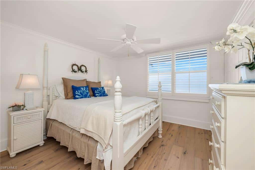 2121 Gulf Shore Blvd #206, Naples, photo 13