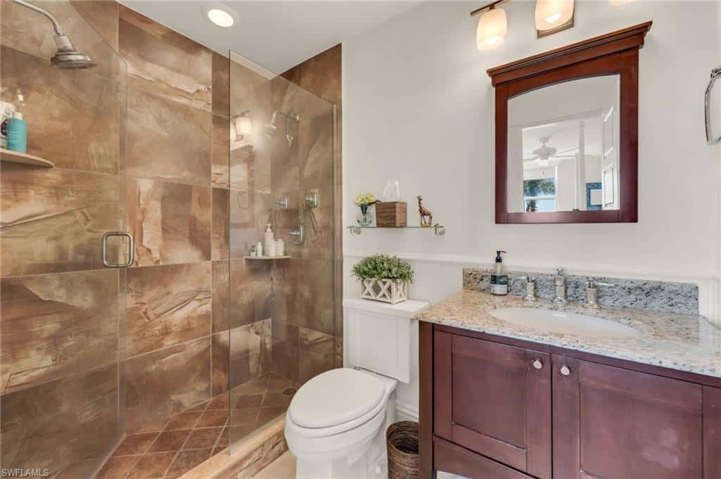 2121 Gulf Shore Blvd #206, Naples, photo 12