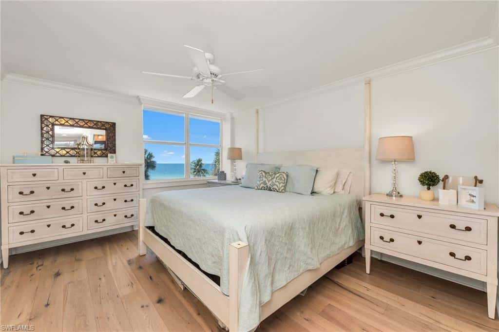 2121 Gulf Shore Blvd #206, Naples, photo 11