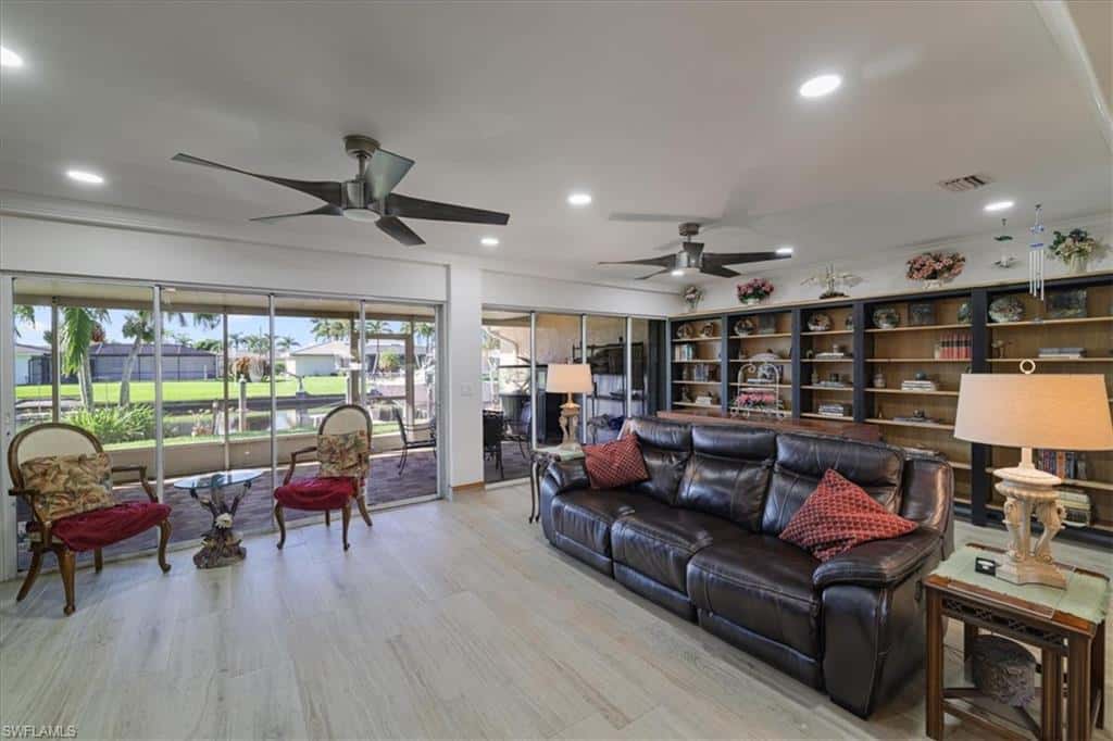 142 51st Ter, Cape Coral, photo 6