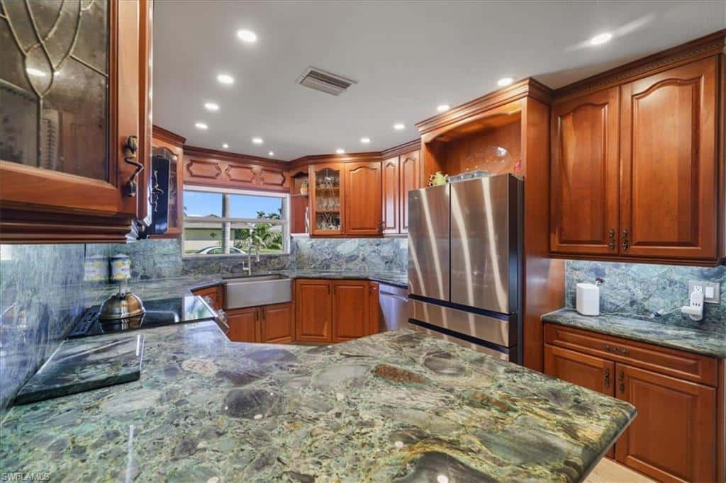 142 51st Ter, Cape Coral, photo 8