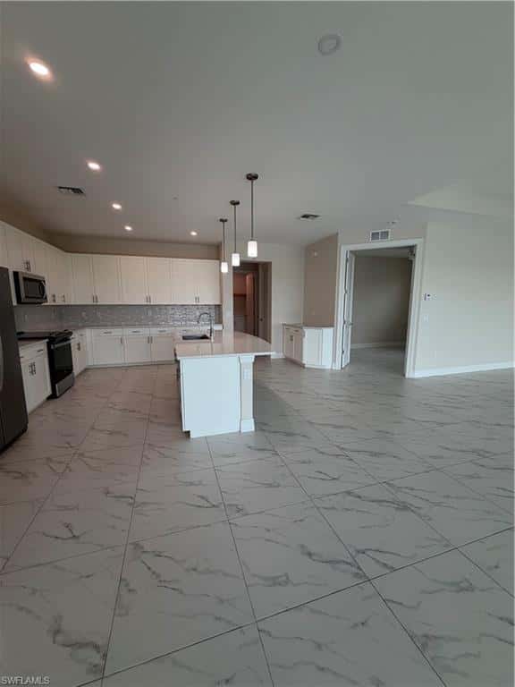 251 Indies Dr E #201, Naples, photo 7