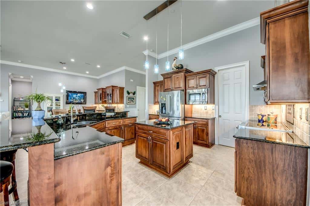 1640 Beach Pkwy #301, Cape Coral, photo 18