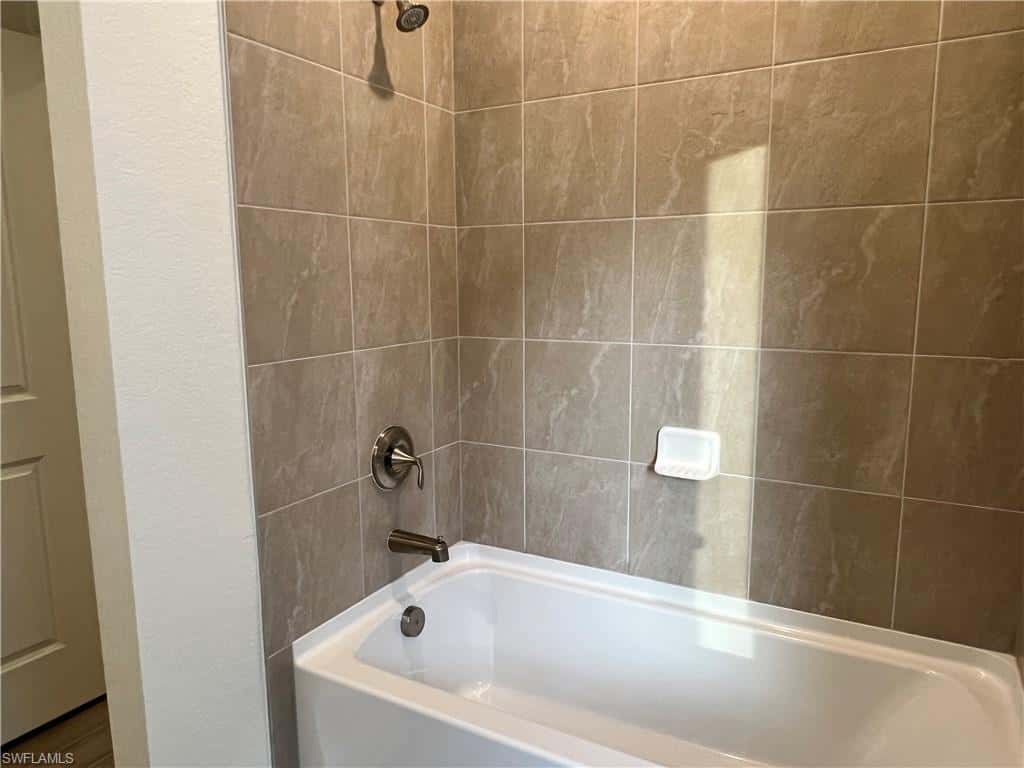 1232 21st Pl, Cape Coral, photo 27