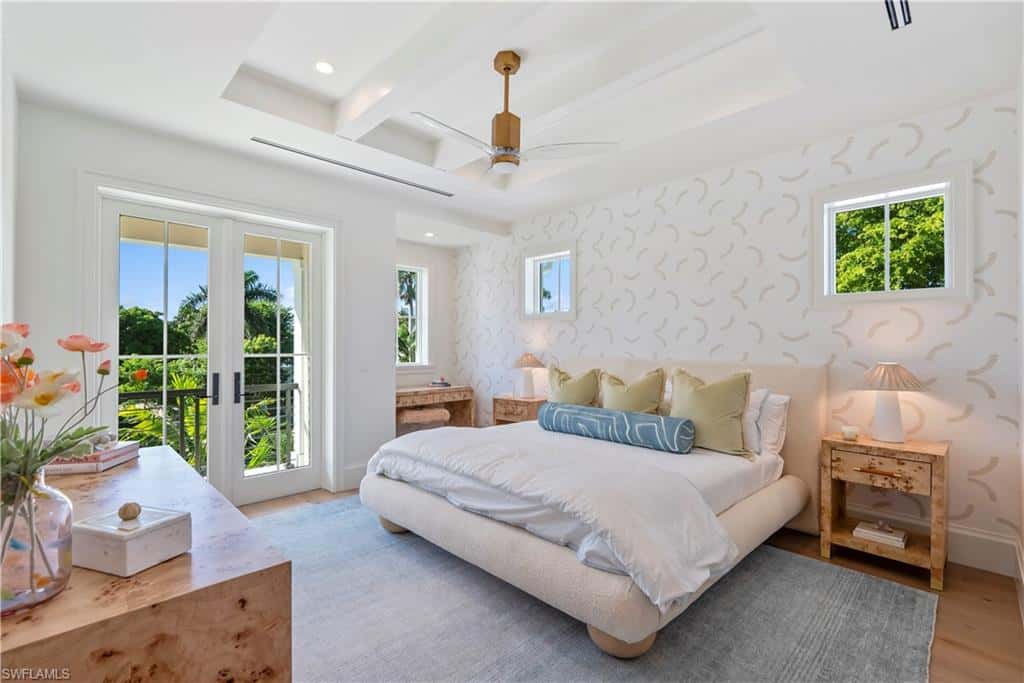 285 Central Ave, Naples, photo 26