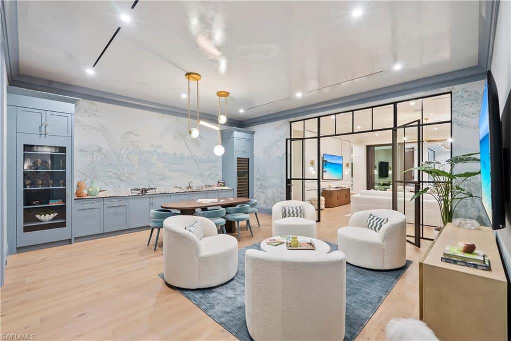 285 Central Ave, Naples, photo 14