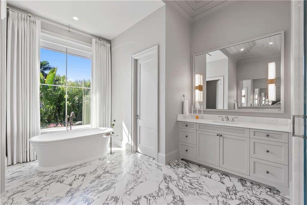285 Central Ave, Naples, photo 18