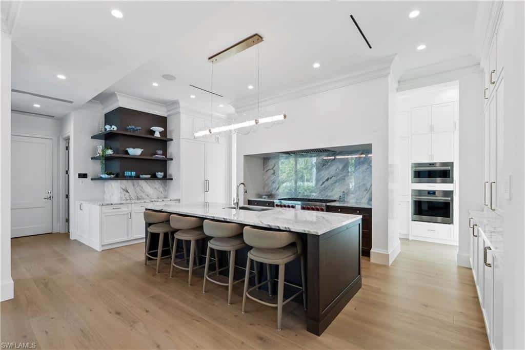 285 Central Ave, Naples, photo 11