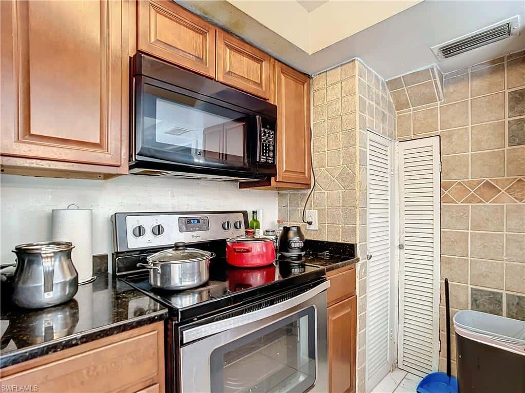 4924 Hawaii Blvd #5, Naples, photo 27