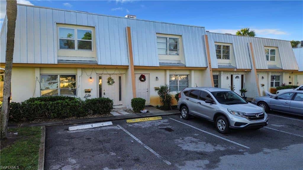 4924 Hawaii Blvd #5, Naples, photo 7