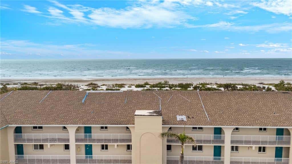 527 Gulf Dr #204, Sanibel, photo 4