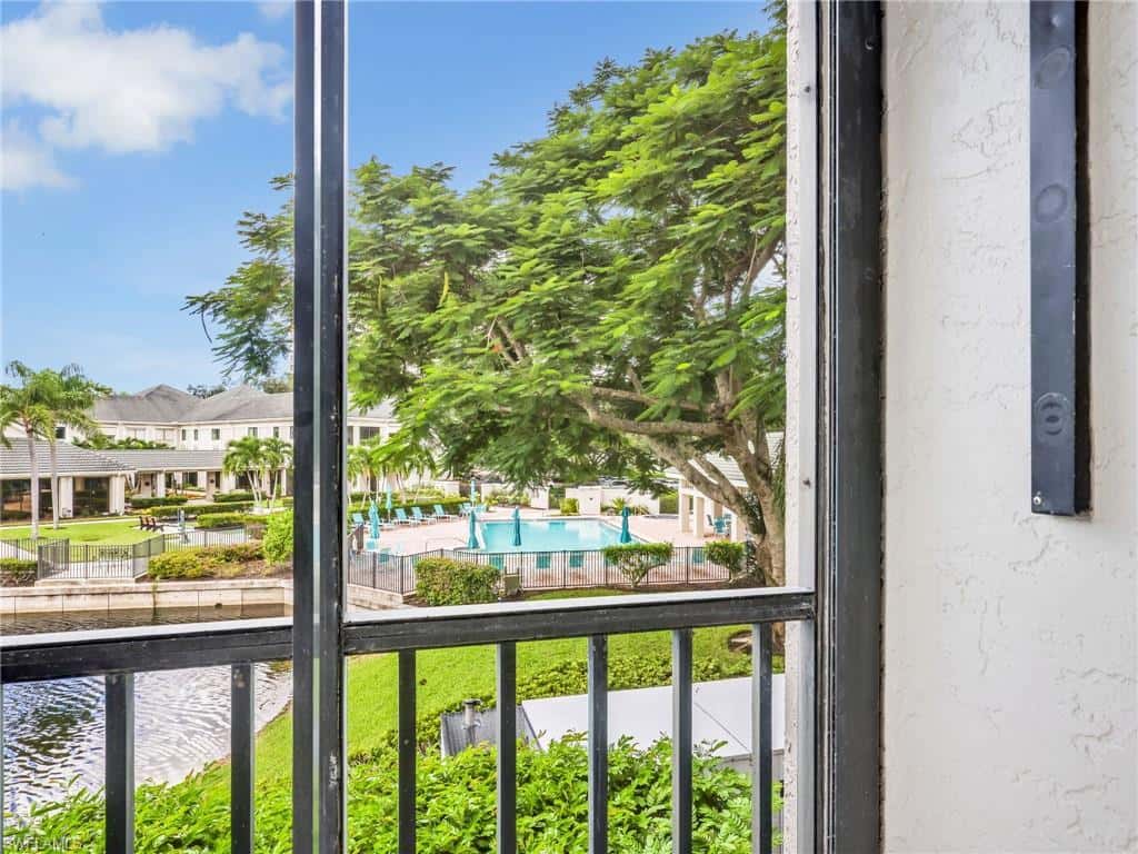 900 Arbor Lake Dr #9-206, Naples, photo 5
