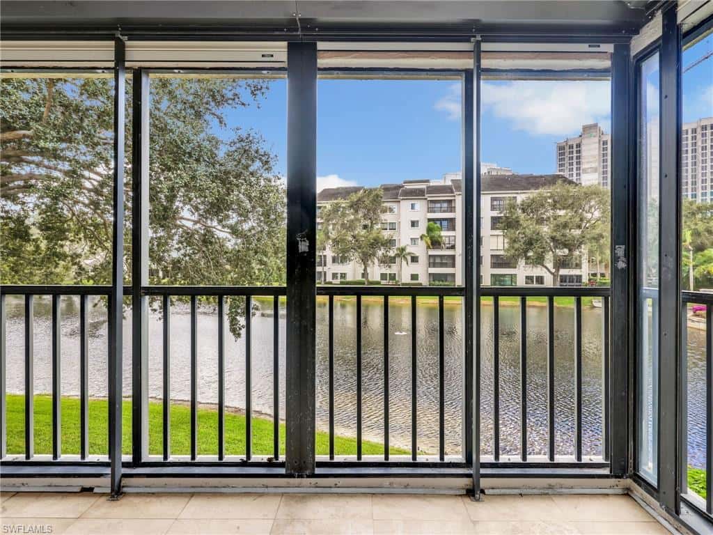 900 Arbor Lake Dr #9-206, Naples, photo 4