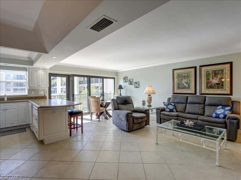 3200 Gulf Shore Blvd N #204, Naples, photo 12