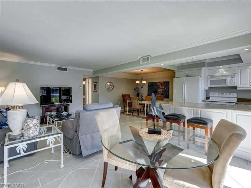 3200 Gulf Shore Blvd N #204, Naples, photo 15