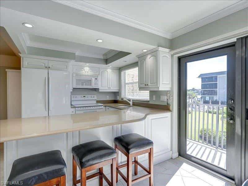 3200 Gulf Shore Blvd N #204, Naples, photo 19