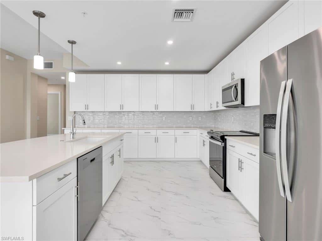 257 Indies Dr E #102, Naples, photo 16