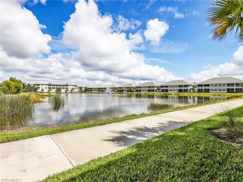 257 Indies Dr E #102, Naples, photo 32