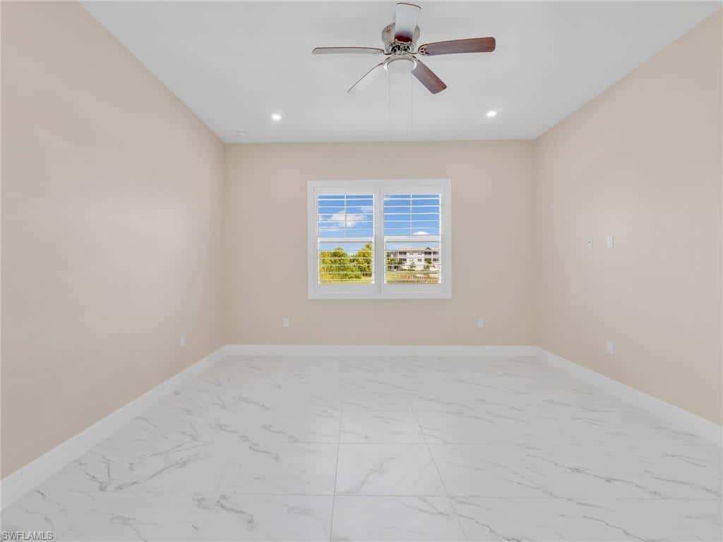 257 Indies Dr E #102, Naples, photo 24