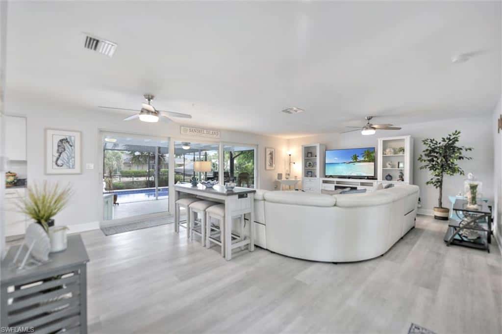 930 Lindgren Blvd, Sanibel, photo 5