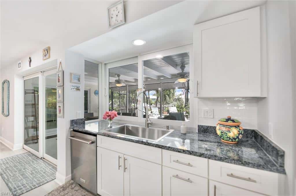 930 Lindgren Blvd, Sanibel, photo 9