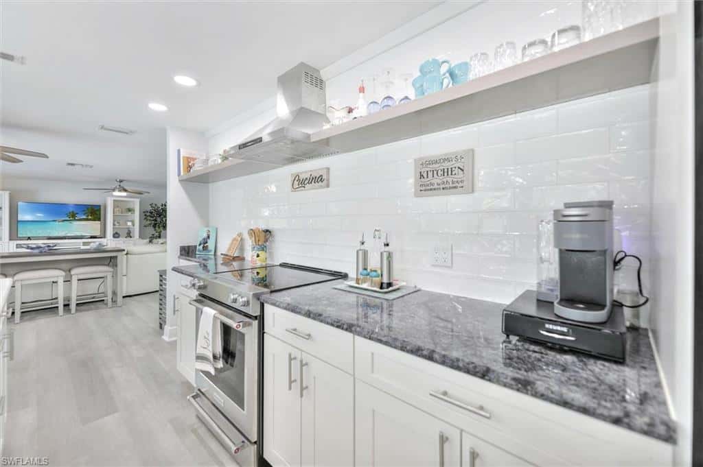 930 Lindgren Blvd, Sanibel, photo 10