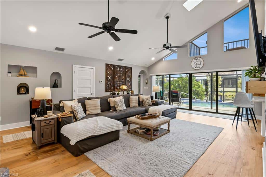 2420 Cherimoya Ln, St. James City, photo 9