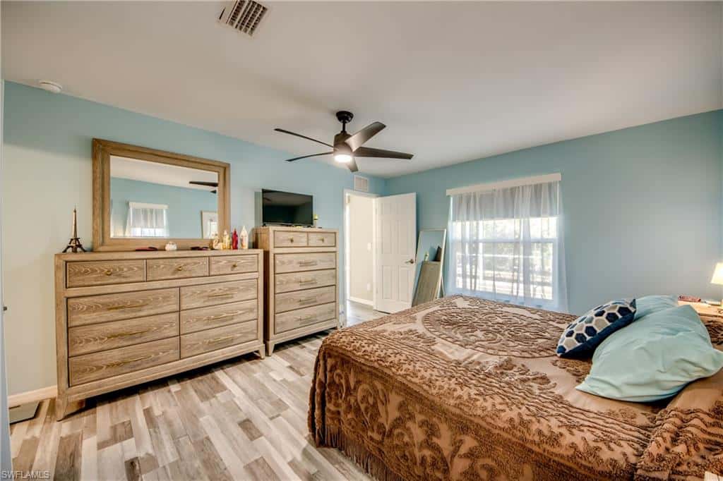 445 Donora Blvd, Fort Myers Beach, photo 26
