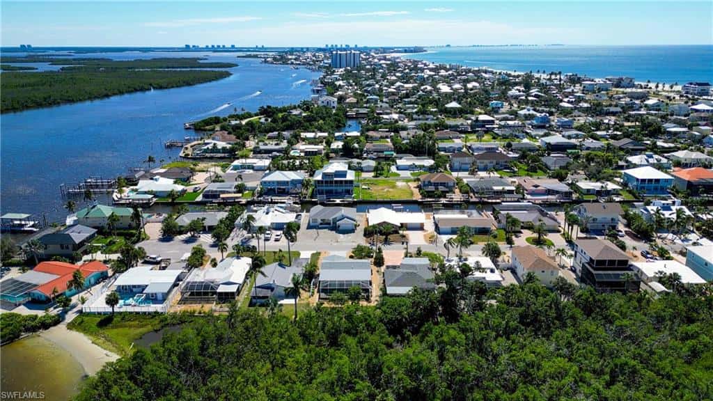 445 Donora Blvd, Fort Myers Beach, photo 41