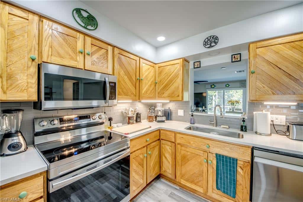 445 Donora Blvd, Fort Myers Beach, photo 18