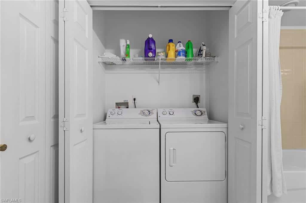 3984 Bishopwood Ct #205, Naples, photo 22