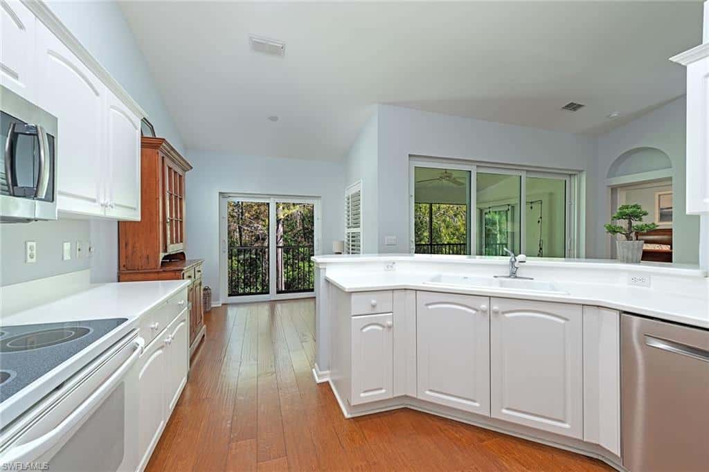 2540 Talon Ct #503, Naples, photo 5