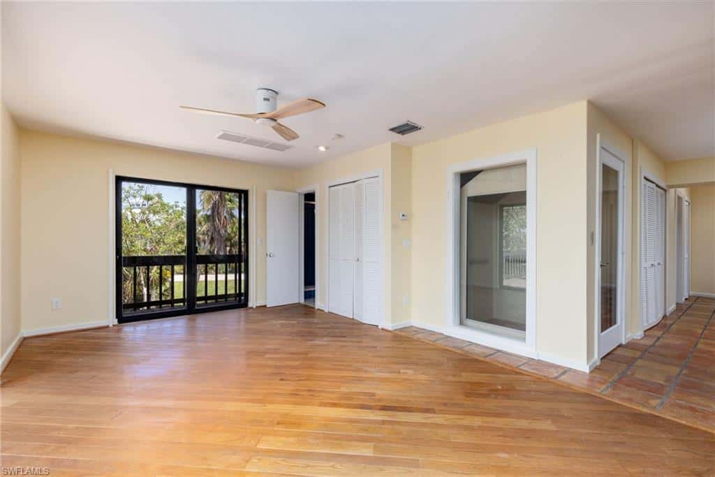 1345 Junonia St, Sanibel, photo 9