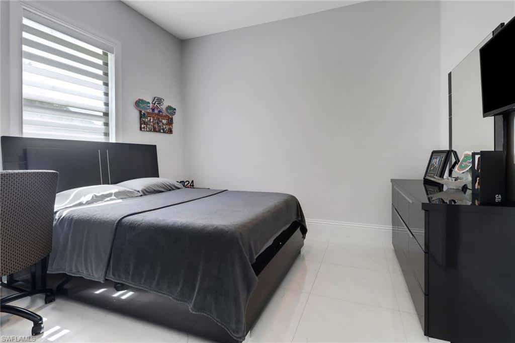 62 35th Ave, Naples, photo 12